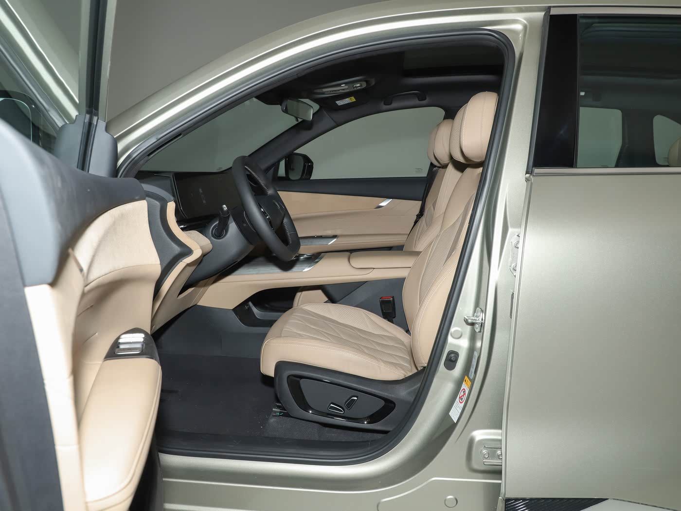 Changan CS75 PLUS 2025 Fourth Generation 1.5T New Blue Whale Smart Premium Edition