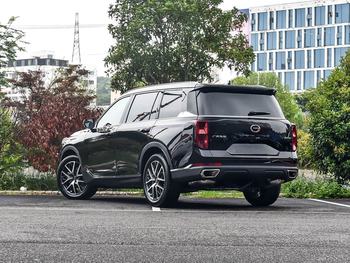 GAC Trumpchi GS8 2024 2.0TGDI 4WD Luxury Smart Connected Edition (Seven-Seater)