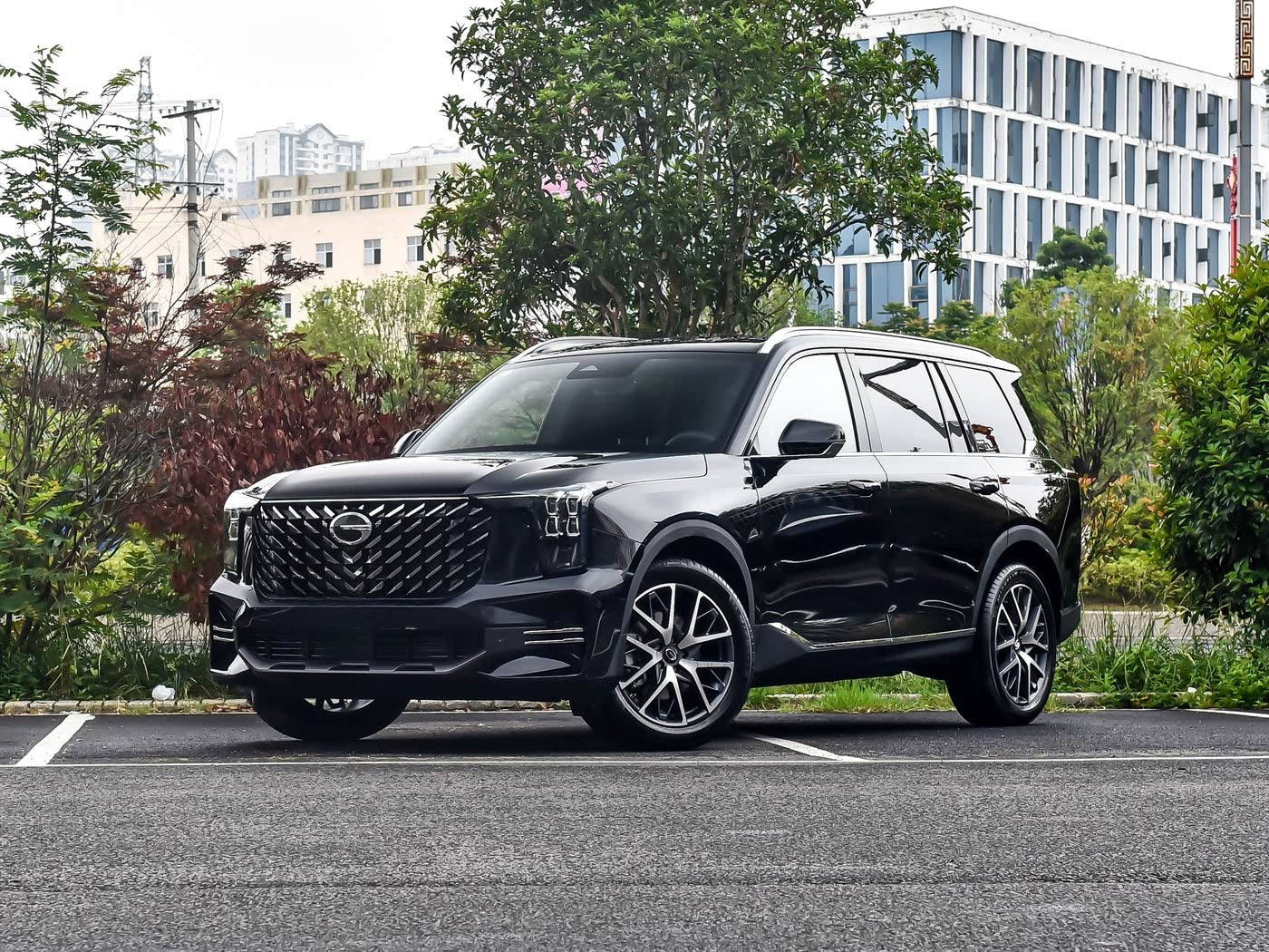 GAC Trumpchi GS8 2024 2.0TGDI 4WD Luxury Smart Connected Edition (Seven-Seater)